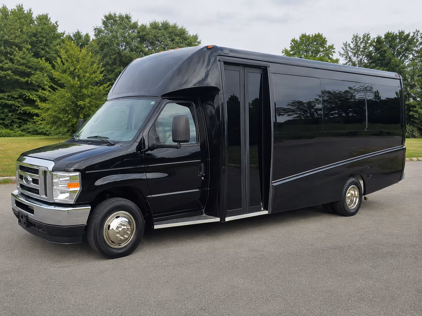Elizabeth Airport Shuttles & Transportation