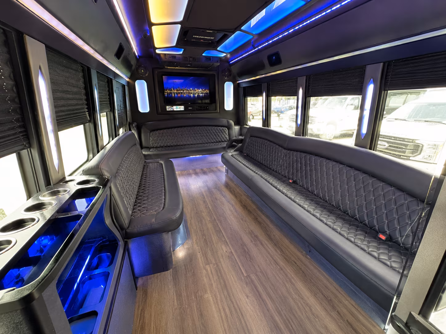 New Brunswick Birthday, Sweet 16, & Quinceañera Party Bus Rentals