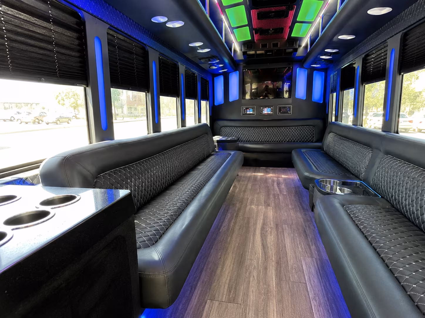New Brunswick Winery Tour & Pub Crawl Transportation