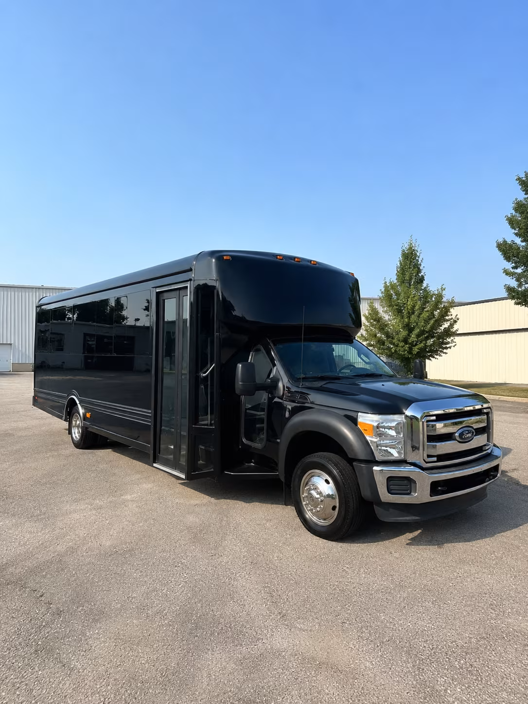 New York Winery Tour & Pub Crawl Transportation