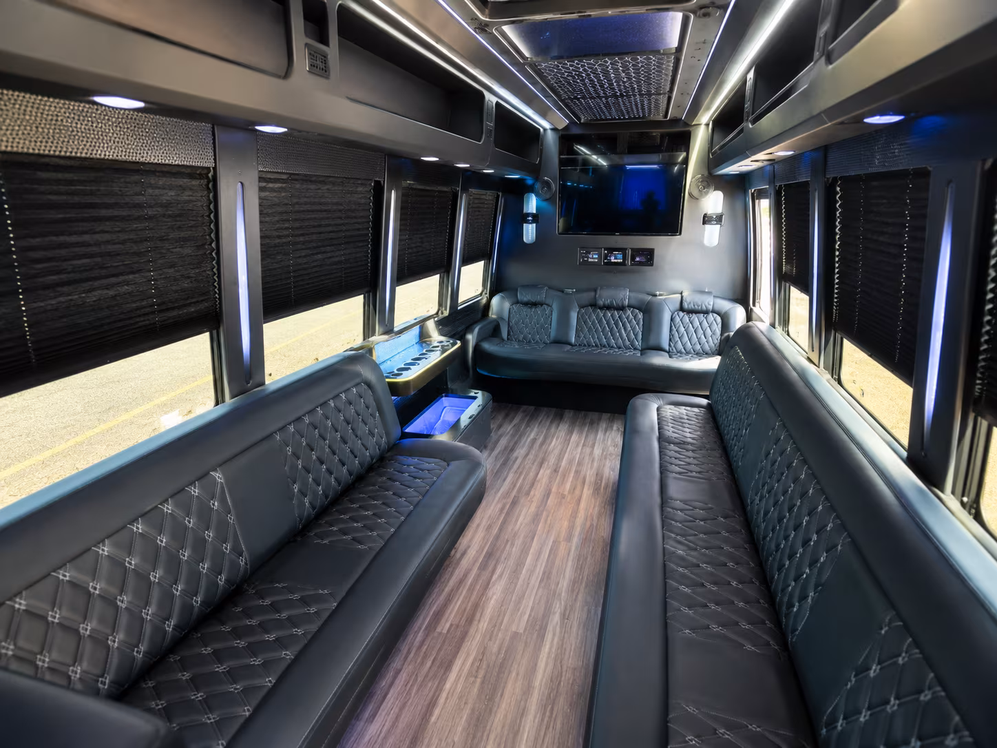 Perth Amboy Birthday, Sweet 16, & Quinceañera Party Bus Rentals