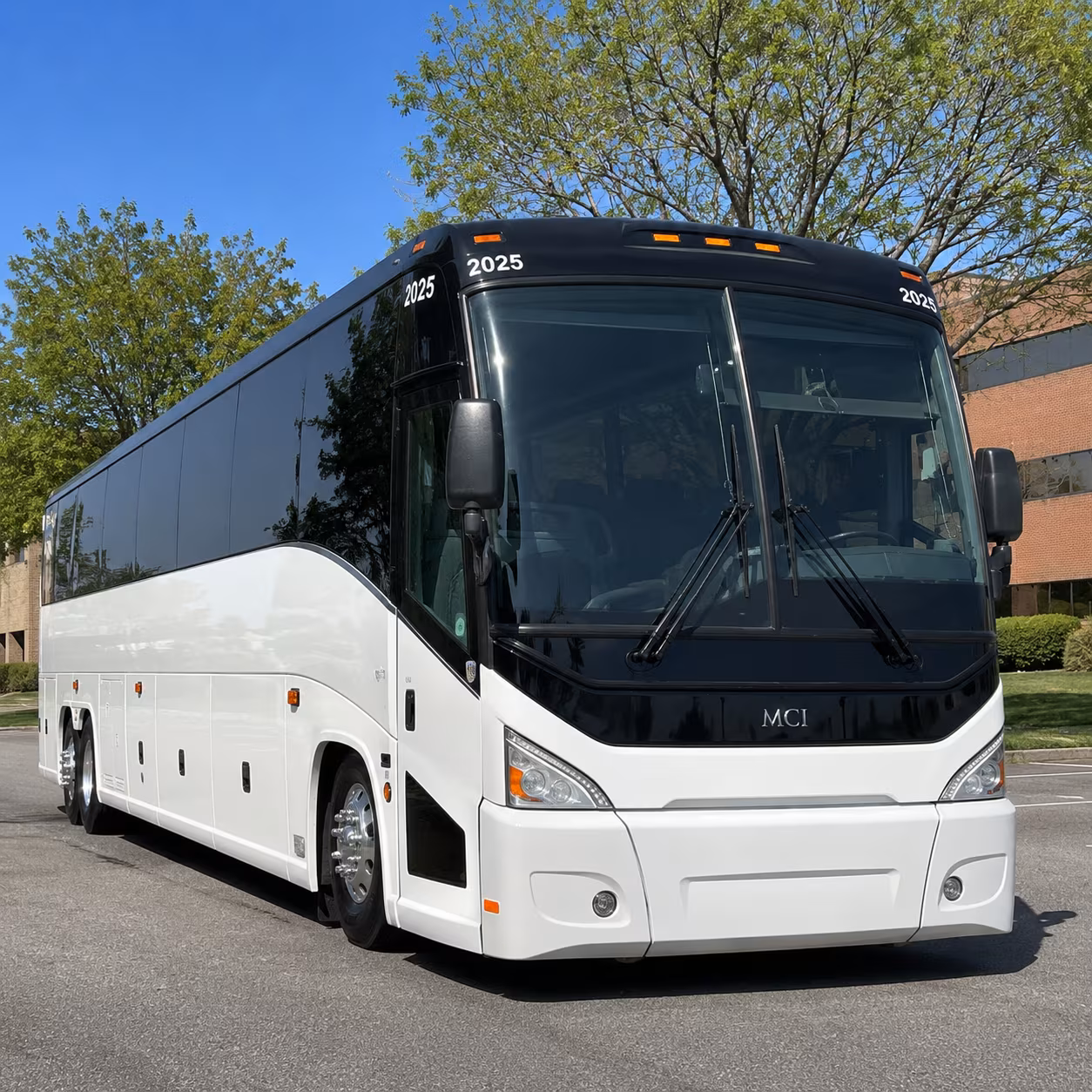 Woodbridge Airport Shuttle & Transportation group transportation