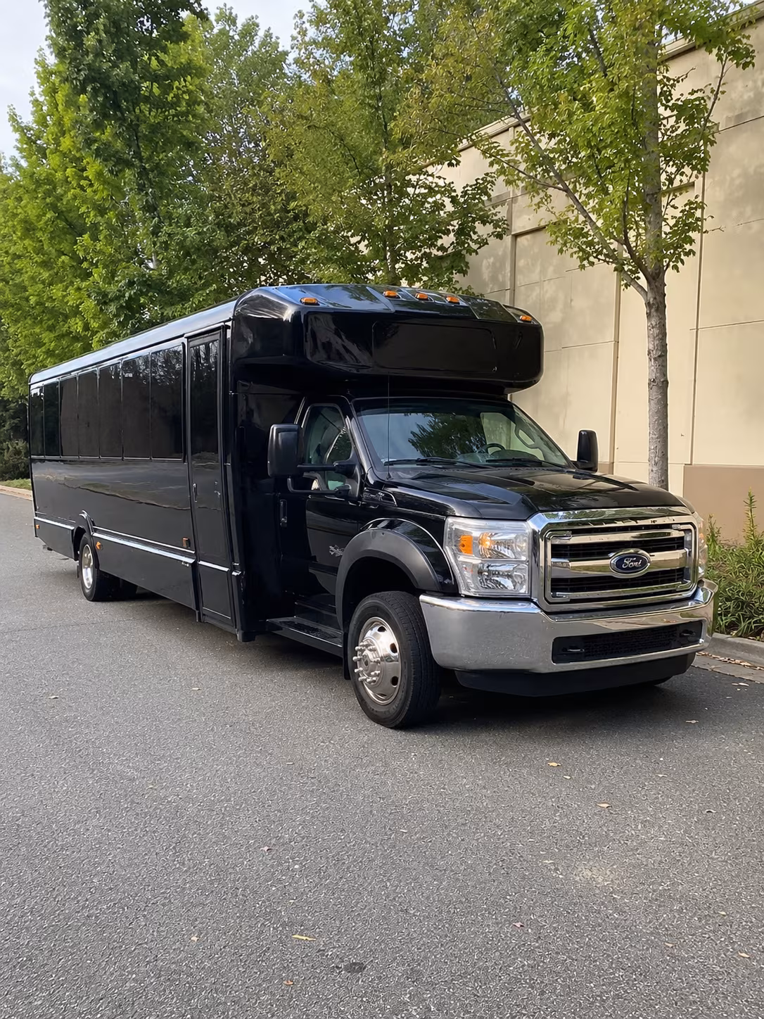 Woodbridge Birthday, Sweet 16, & Quinceañera Transportation party bus exterior