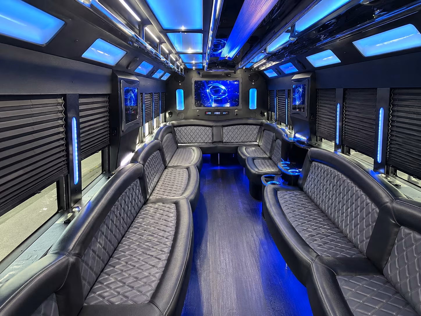 Woodbridge Birthday, Sweet 16, & Quinceañera Transportation onboard seating