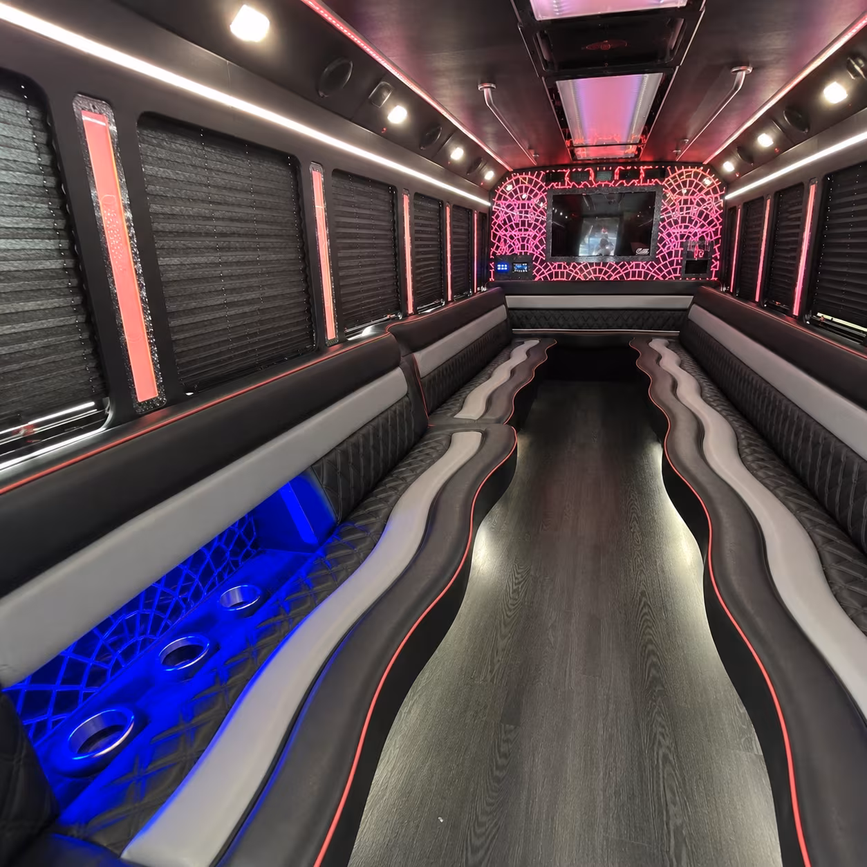 Woodbridge Birthday, Sweet 16, & Quinceañera Transportation pickup coordination